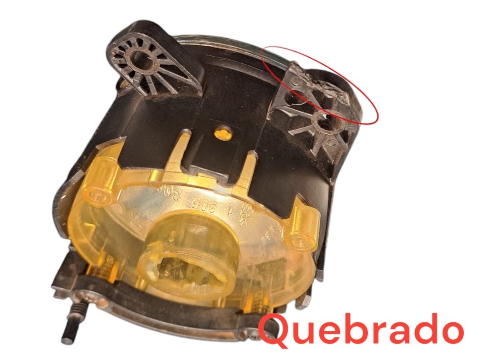 Farol Milha Direita Mercedes A200 B200 Gla
