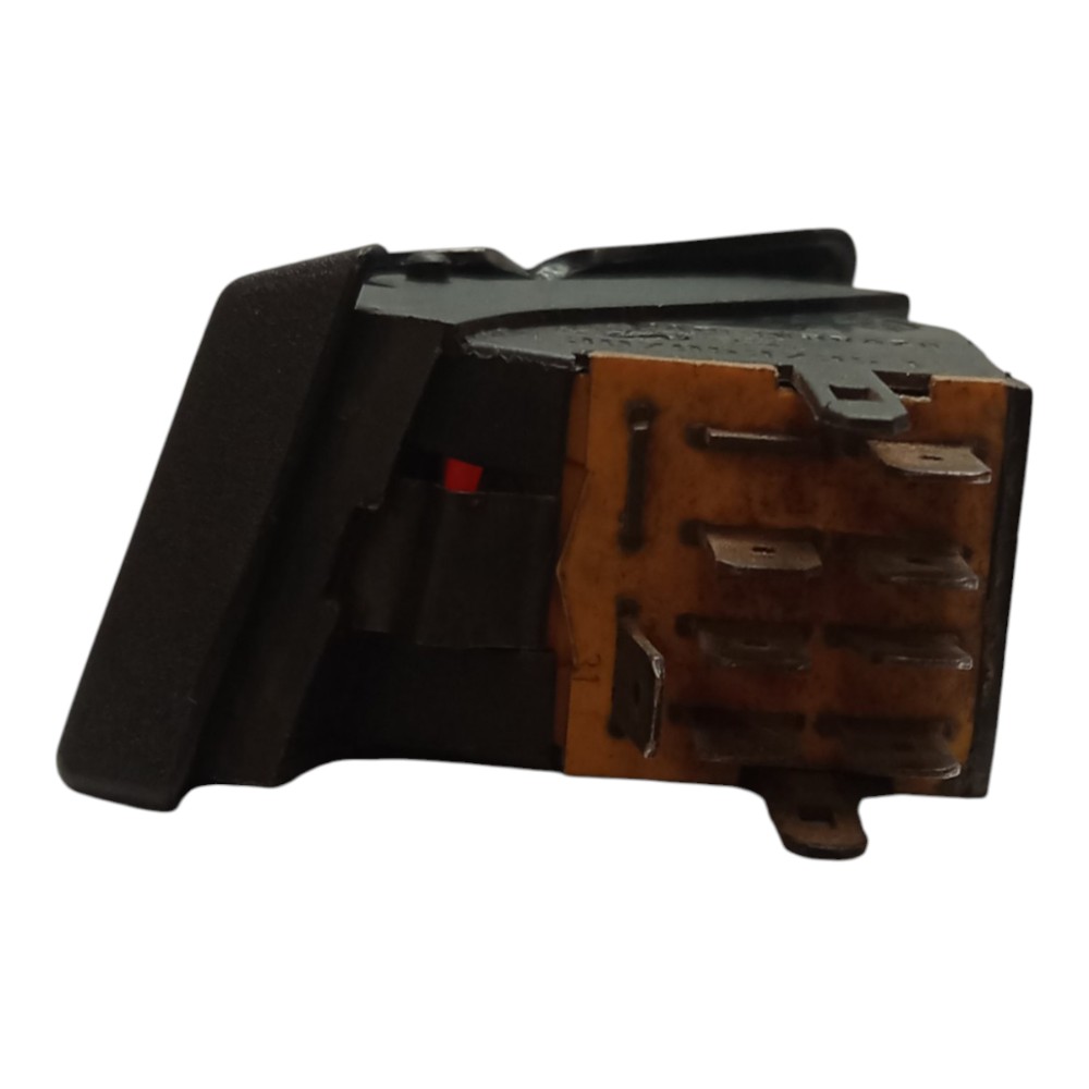 Botão Interruptor Pisca Alerta Vw Gol Saveiro Parati 88 A 94 8