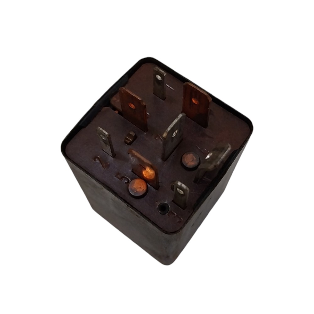 Relé Ar Condicionado Vw Santana Quantum 91 92 93 94 95 96 97 5