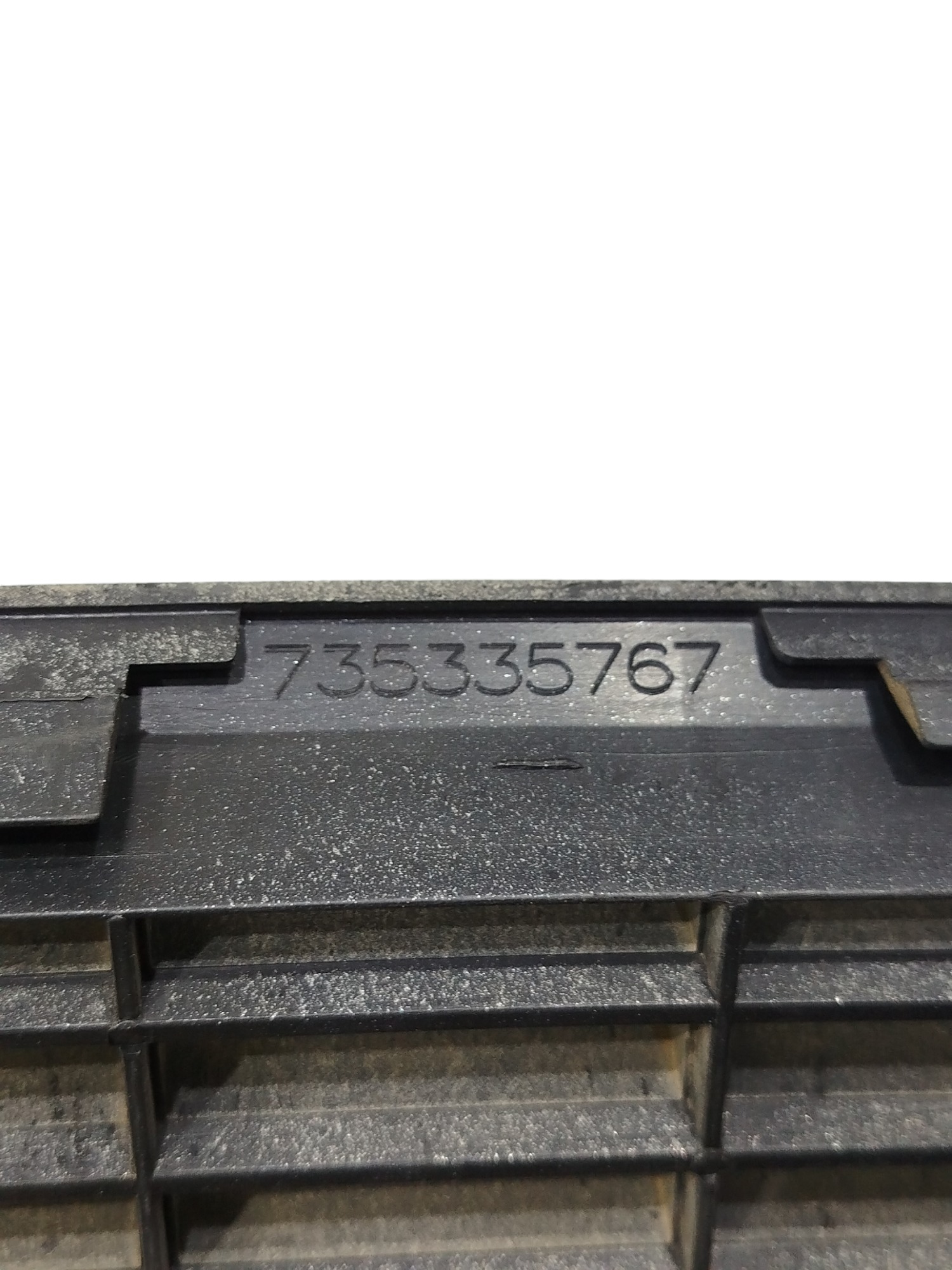Grade Inferior Parachoque Dianteiro Fiat Punto 2010 1