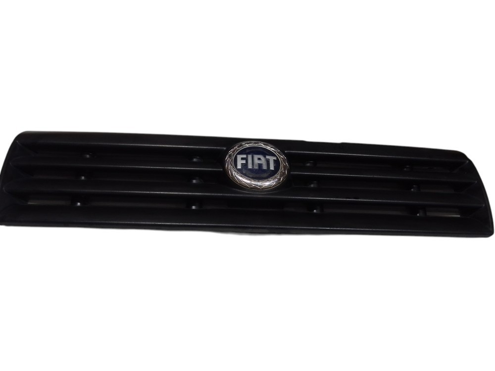 Grade Frontal Fiat Fiorino Uno 2004 A 2012 Preto Preto Preto 7