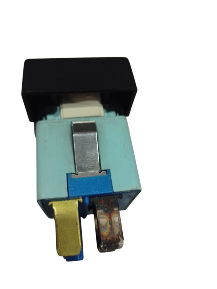 Botão Painel Interruptor Alarme Chevrolet Vectra 1996 A 2004 2