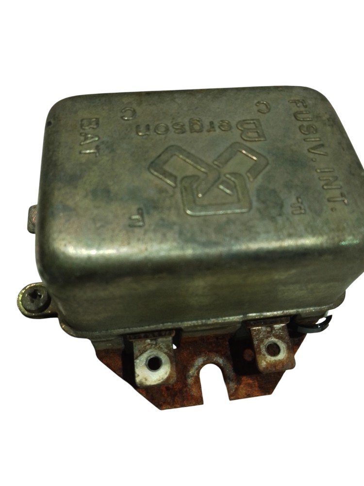 Rele Bergson B-135 Regulagem Farol  Volkswagen Golf  94/2000 4