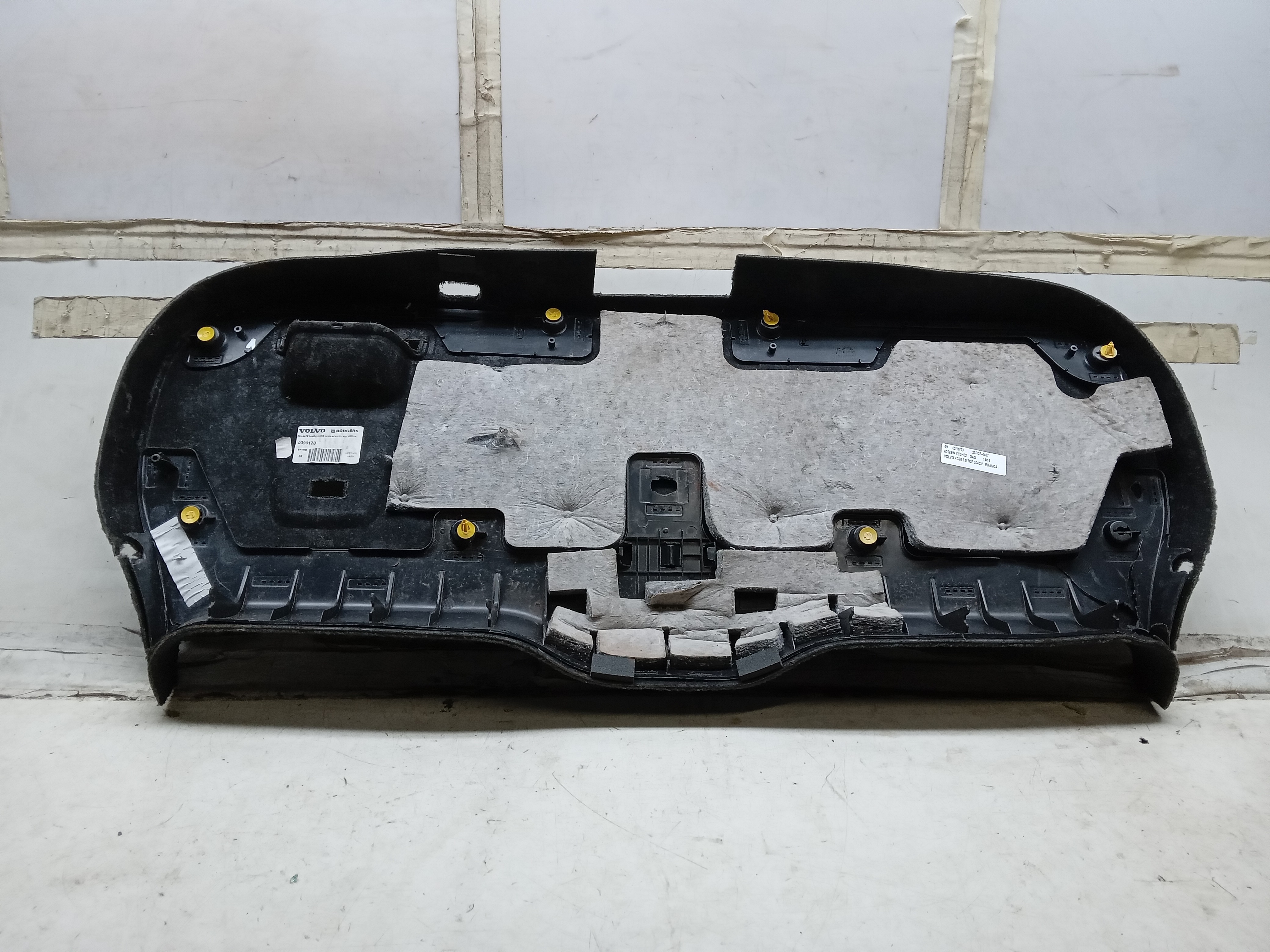 TAMPAO ASSOALHO PORTA MALAS VOLVO CXC60 2014 2