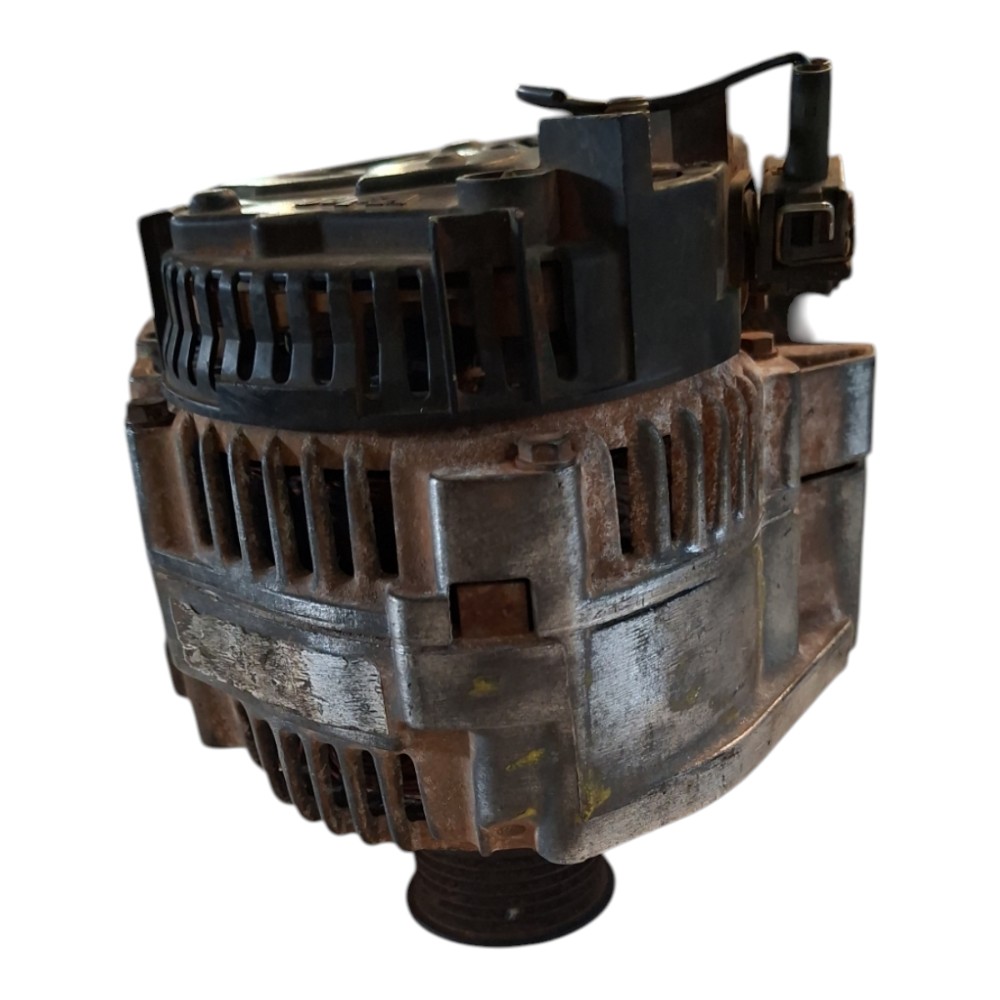 Alternador VW Golf GL 1995 usado 3