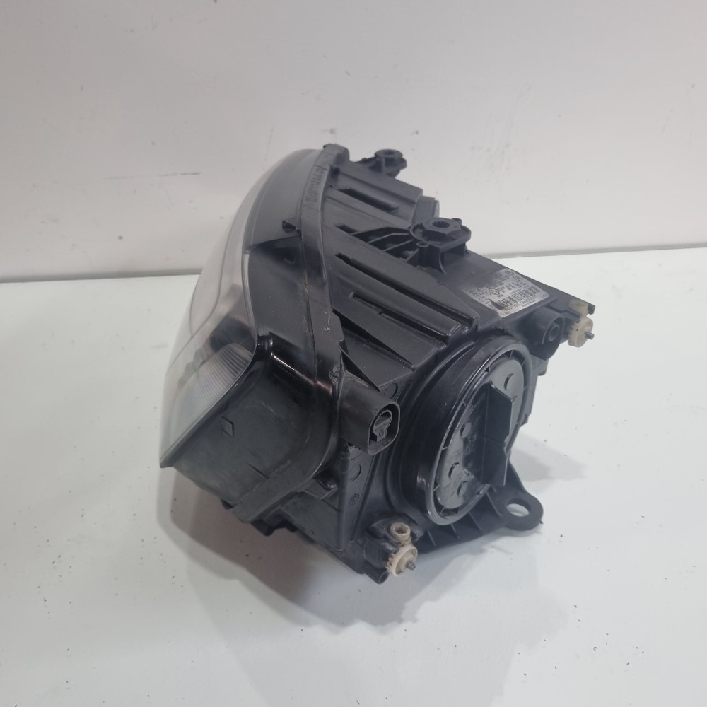 Farol Esquerdo C/reator Volkswagen Jetta Tsi 2013/2017 Esquerdo/motorista 9