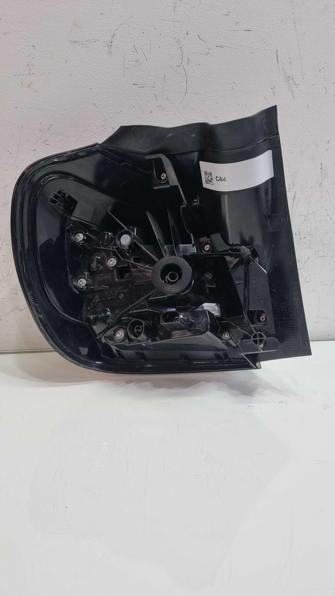 Lanterna lado direito Mercedes GLA 250Modelo 2017/2020 2