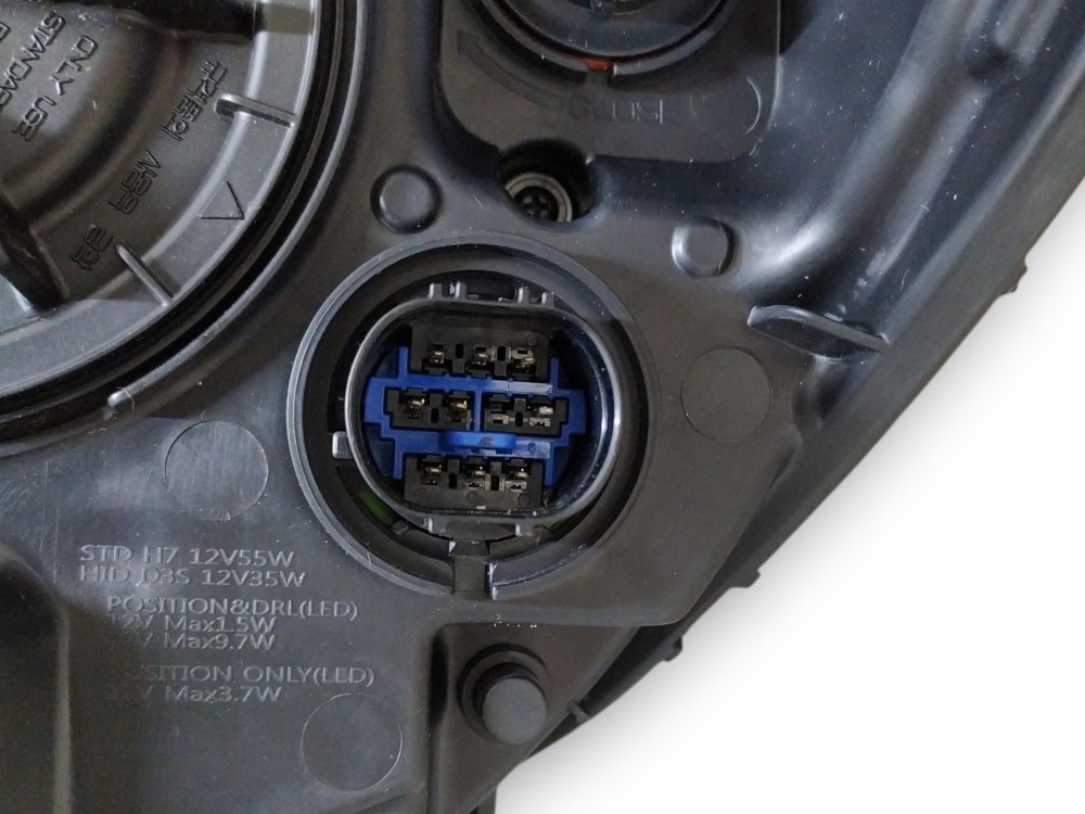 Farol Direito Kia Sorento 2014 A 2018 Original  Direito/passageiro