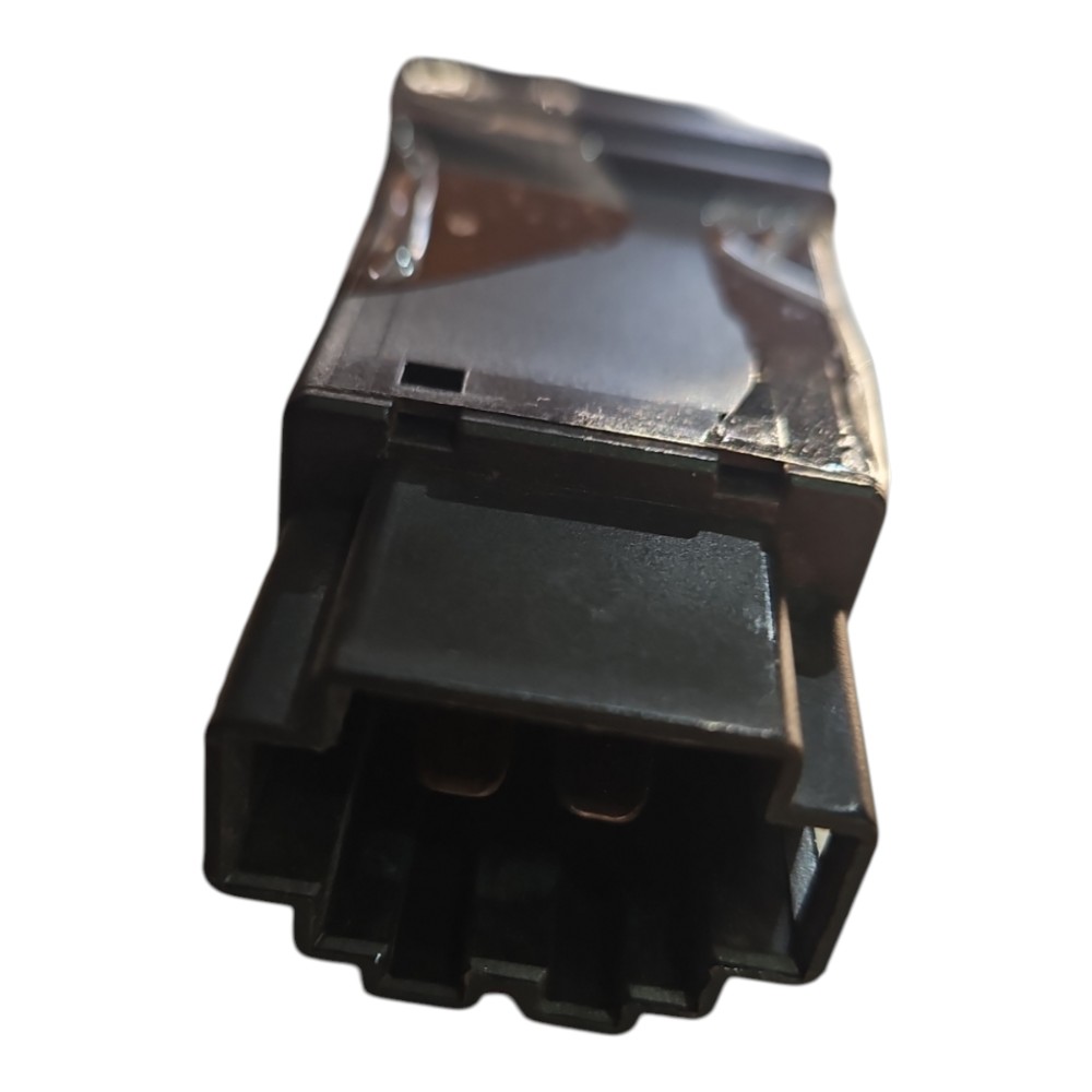 Botão Desembaçador Traseiro Vw Golf 1994/1998 Original 1