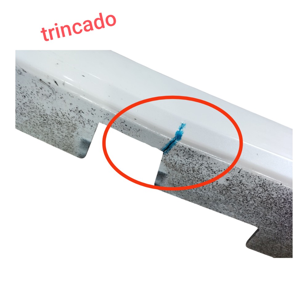 Spoiler Esquerdo Nissan Leaf 2023 V632 9