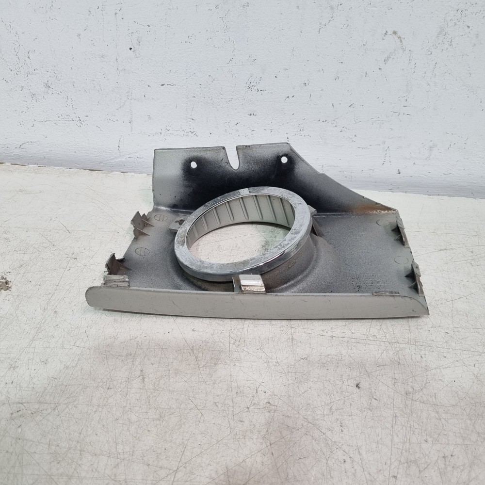 Moldura Farol De Milha Direito Hyundai Tucson 2004/2016 Direito 4