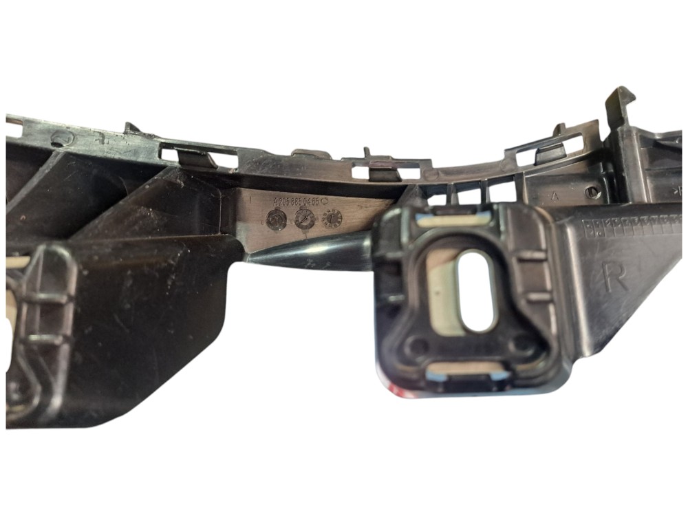 Guia Direito Parachoque Traseira Mercedes C180 C200 2015 5