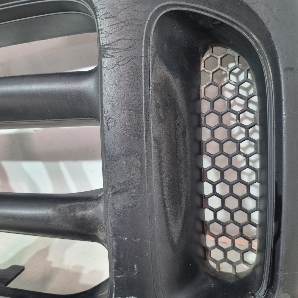Grade Superior Ford F-250 1999/2011 Recuperado C/detalhes 10