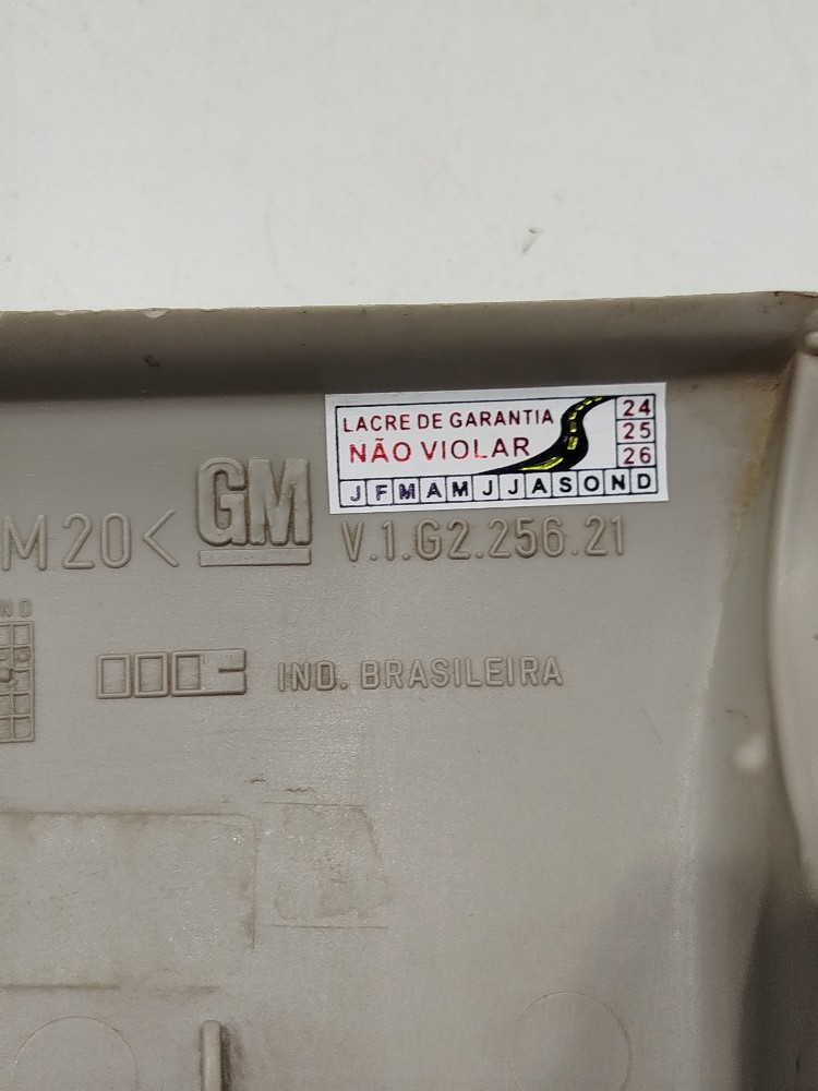 Moldura Terceira Luz Traseira Gm Astra 2002 V.1g2.256.21 1