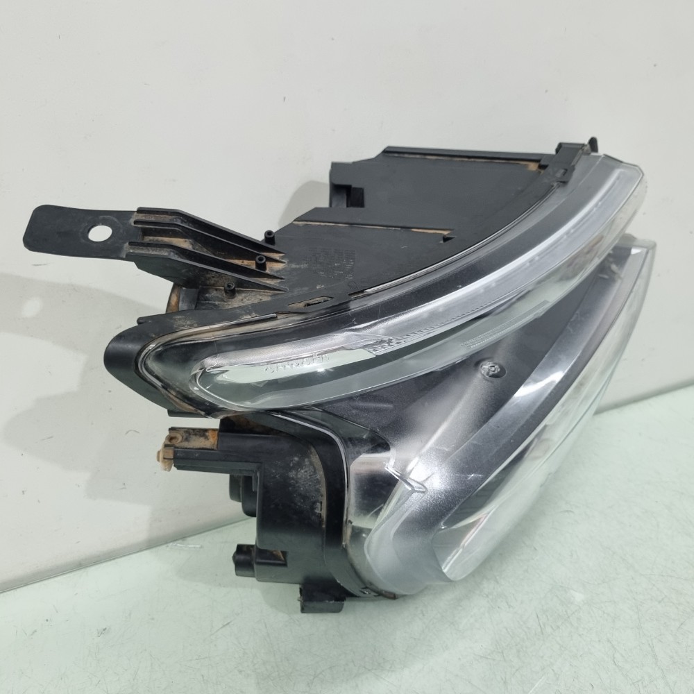 Farol Direito Com Led Citroën C3 2023/2025 Recuperado Direito/passageiro 3