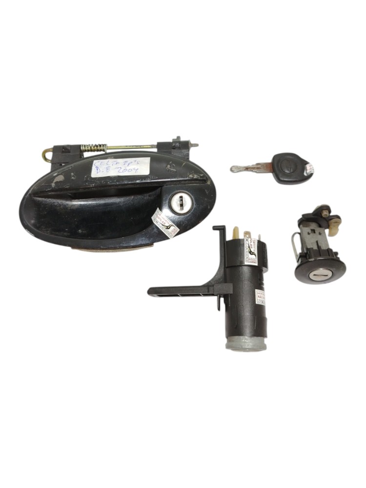 Kit Cilindro Ignição Maçaneta Porta Malas Gm Celta 2007 Preta Dianteira 1
