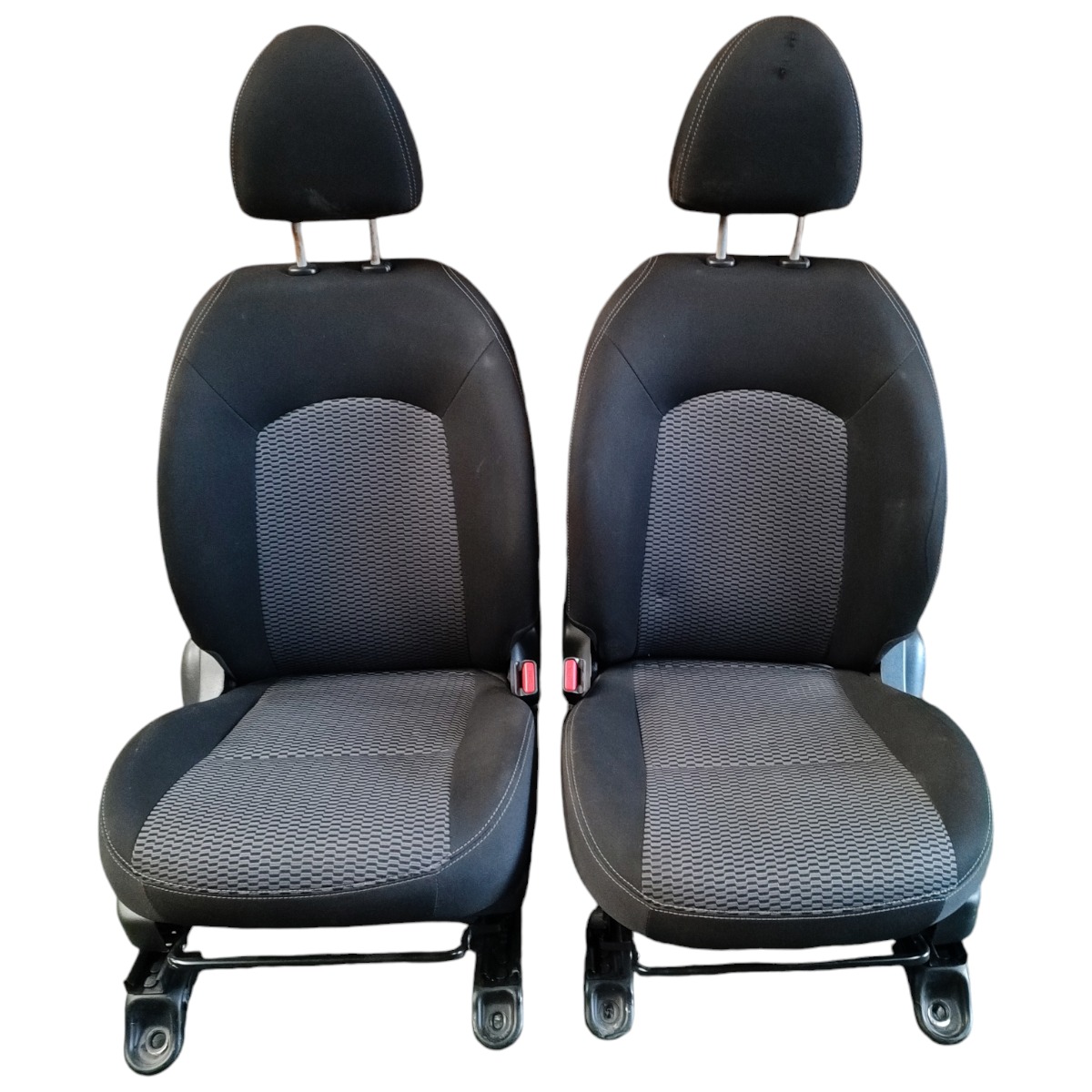 Jogo Banco Tecido Nissan Versa 2016 2017 2018 2019 2020 – Preto / Cinza 2