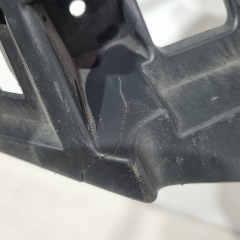 Moldura Farol De Milha Esquerdo Volkswagen Nivus 2020/2021 Preto Esquerdo 9