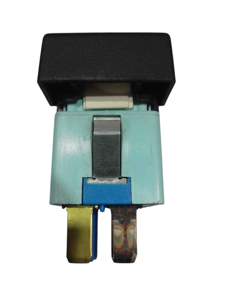 Botão Painel Interruptor Alarme Chevrolet Vectra 1996 A 2004 4