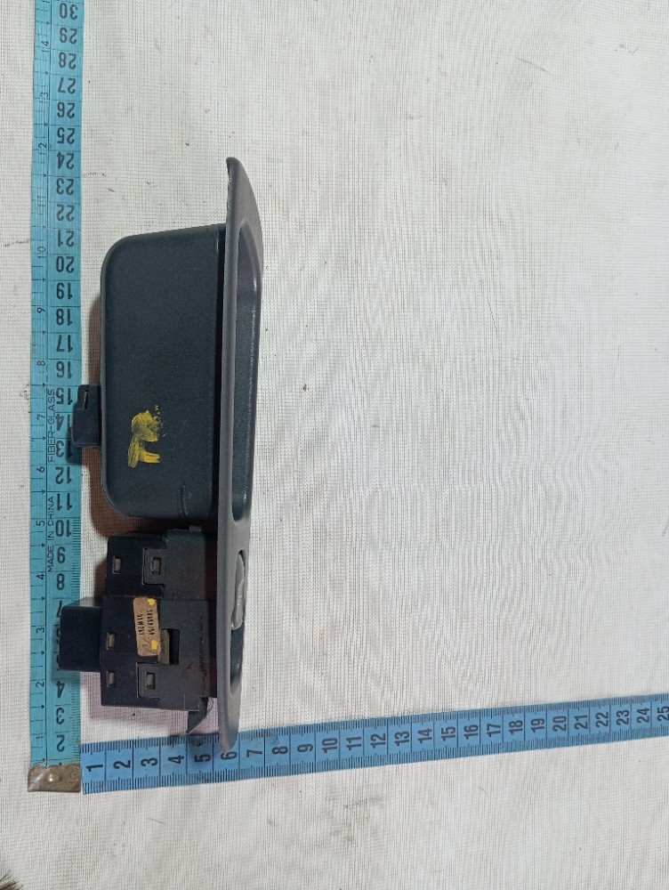 Botao Vidro Traseiro Direito Volvo S40 T4 2002 30889759 V54 8