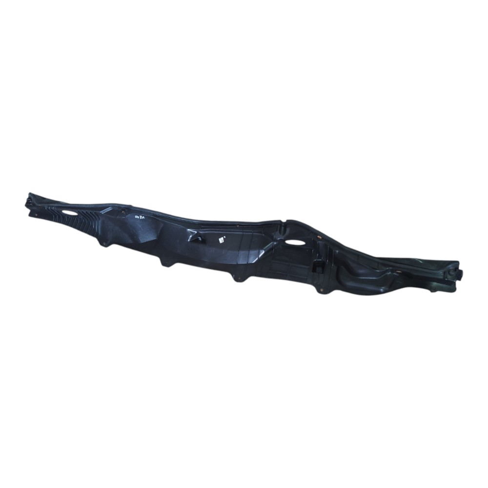 Acabamento Churrasqueira Capô Chevrolet Onix 2014 1.4 V140 7