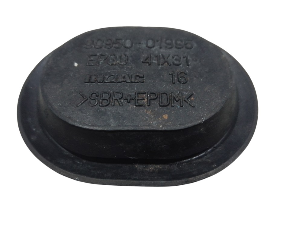 Plugue Borracha Toyota Etios Original 2013 Preto Preto 2