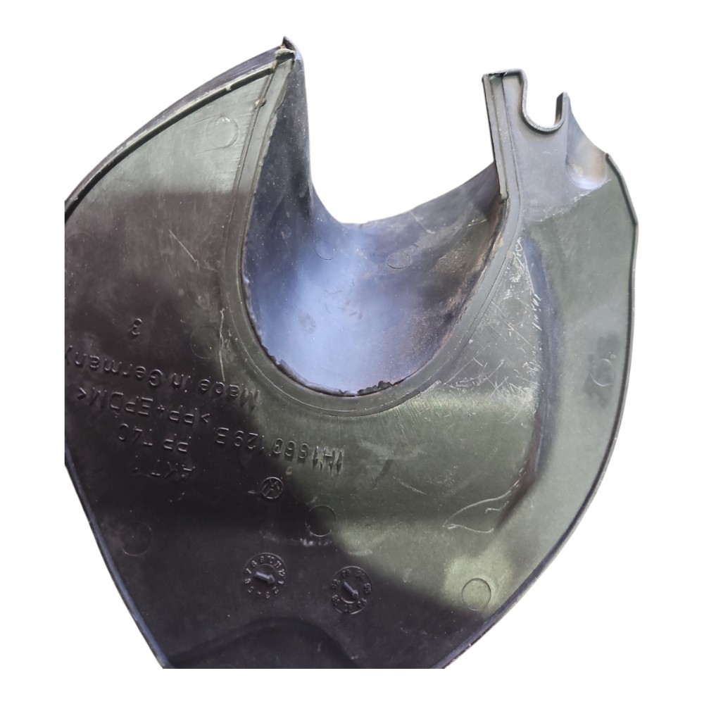 Moldura Guarda Pó Coluna Volkswagen Golf 1995/2001 Preto Preto 2