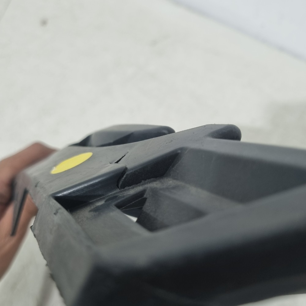 Moldura Farol De Milha Esquerdo Volkswagen Nivus 2020/2021 Preto Esquerdo 7