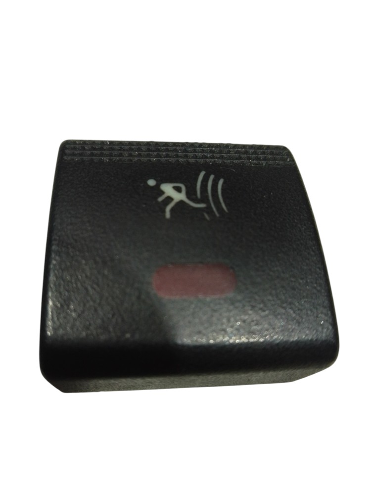 Botão Painel Interruptor Alarme Chevrolet Vectra 1996 A 2004 1