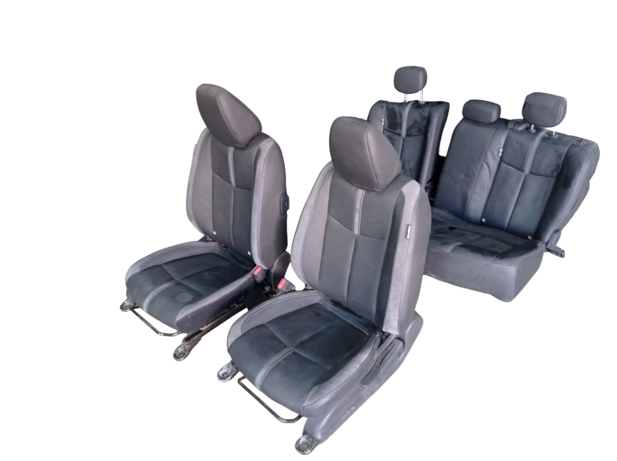 Jogo Bancos Nissan Leaf 2022 V589 1