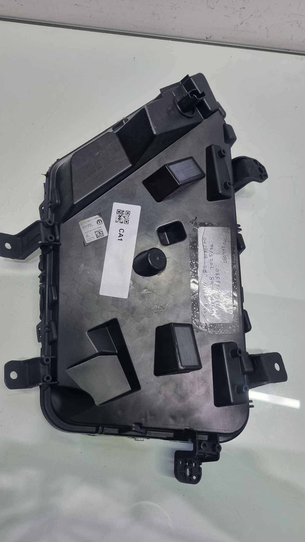 Led Drl Direito Peugeot 2008 Modelo 2024/2025 Plug 2