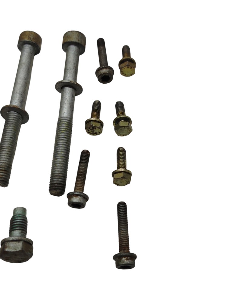 Parafusos diversos vw gol 1.0 1999 3