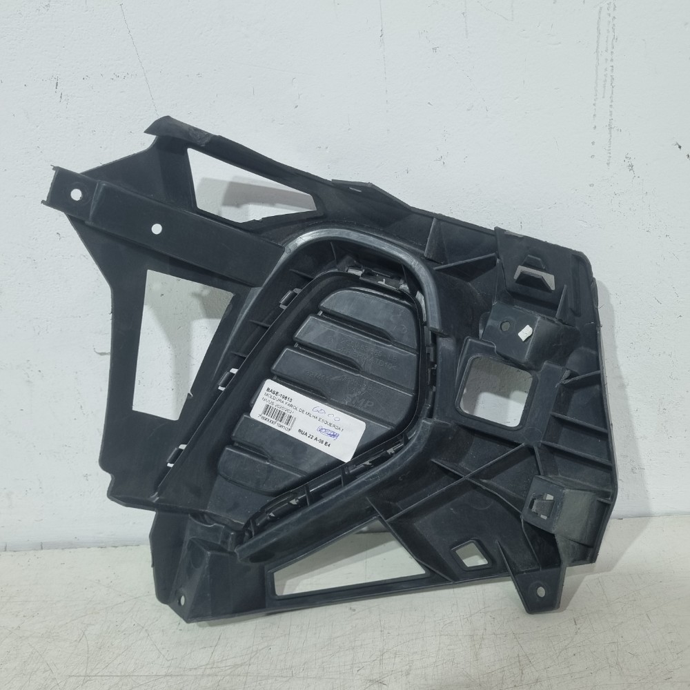 Moldura Farol De Milha Esquerdo Volkswagen Nivus 2020/2021 Preto Esquerdo 3