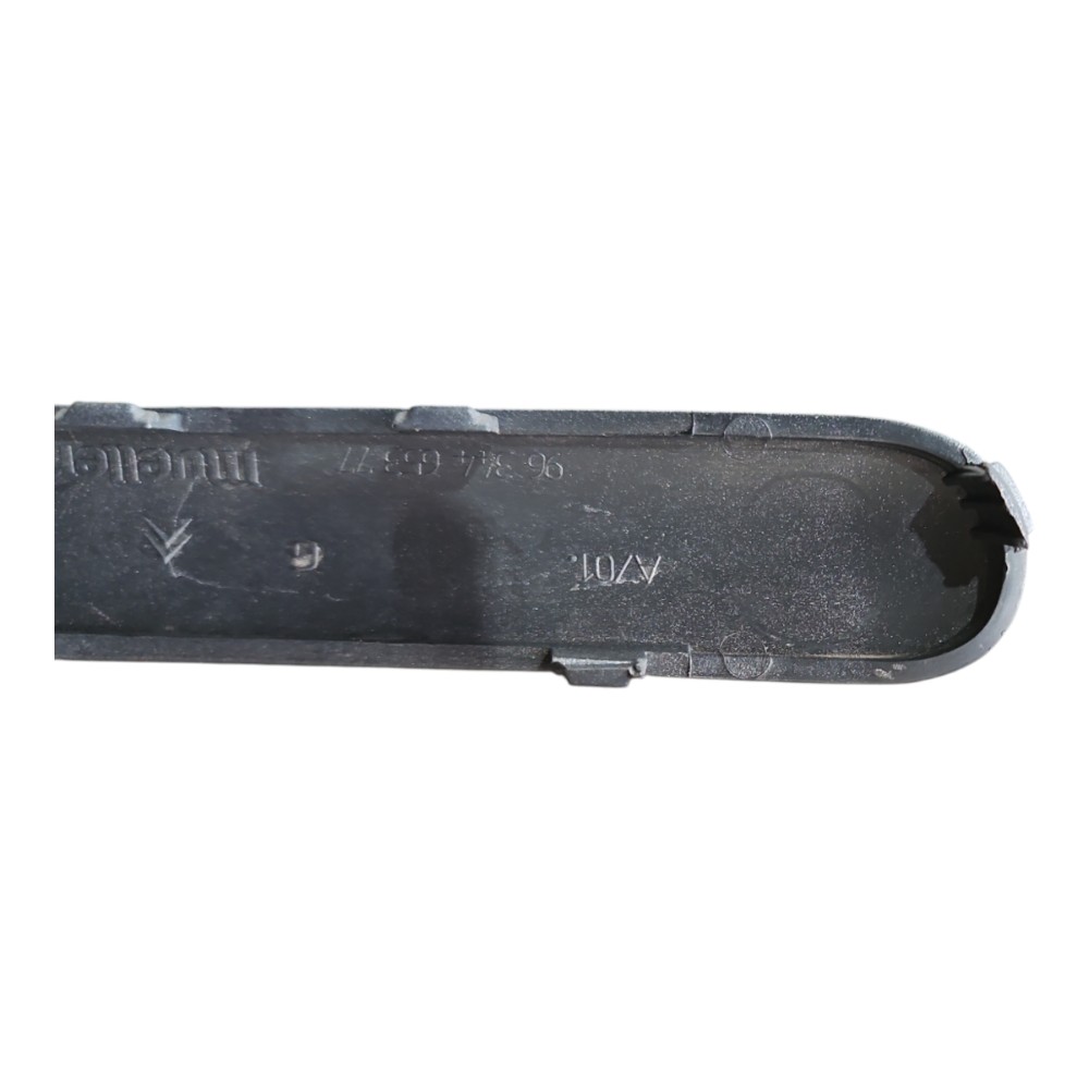 Moldura Acabamento Puxador Interno Xsara Picasso 2000 A 2011 4