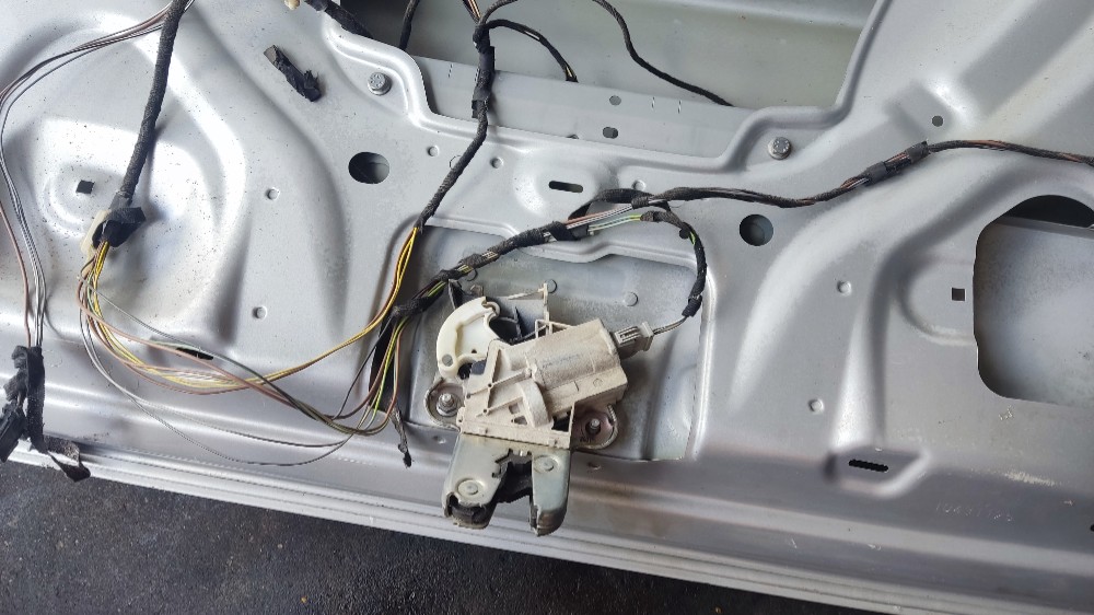 Tampa Traseira Audi A4 2011/2018 Prata 4