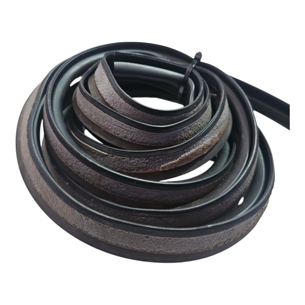 Borracha Vedação Pingadeira Portas Xsara Picasso 2000/2011 2