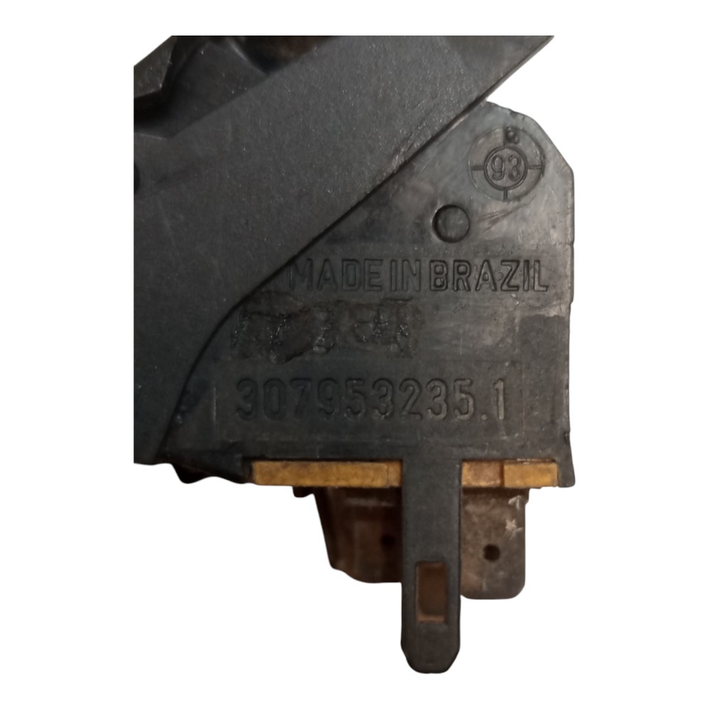 Botão Interruptor Pisca Alerta Vw Gol Saveiro Parati 88 A 94 5