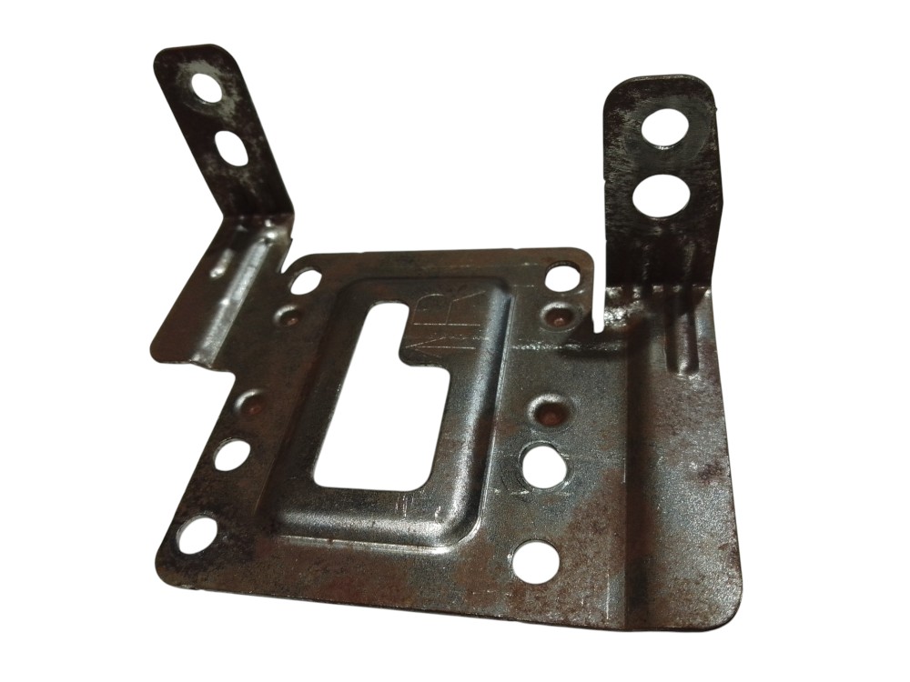 Suporte fixação som original Nissan March versa 2011 2017 2