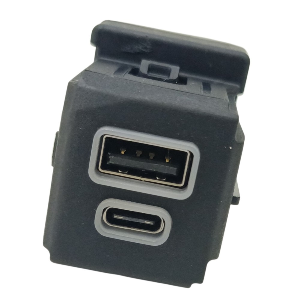 Entrada Usb Tipo C Painel Fiat Fastback 2021 2022 2023 2024