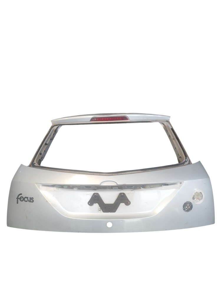 Tampa Traseira Ford Focus 2001 Com Detalhe 2