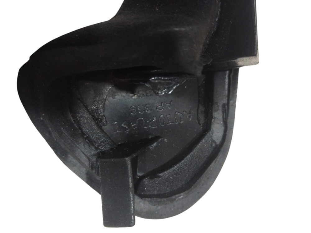 Moldura Ossinho Da Porta Dianteira Direita Vectra 1996/2005 4