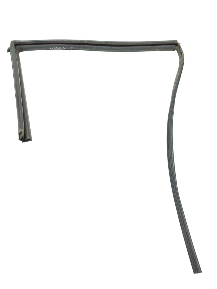 Borracha Canaleta Porta Traseira Esquerda Nissan Versa 2012 4