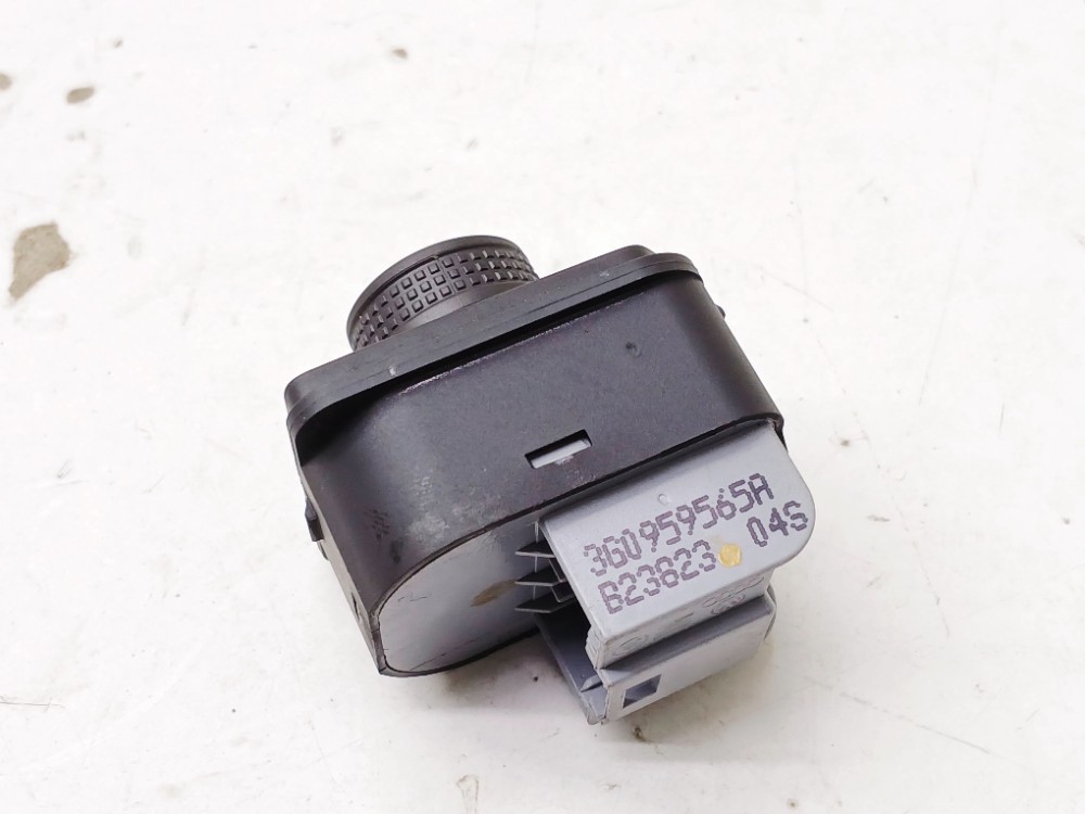Botão Comando Retrovisor Vw Jetta Gli 2.0 Turbo 2024