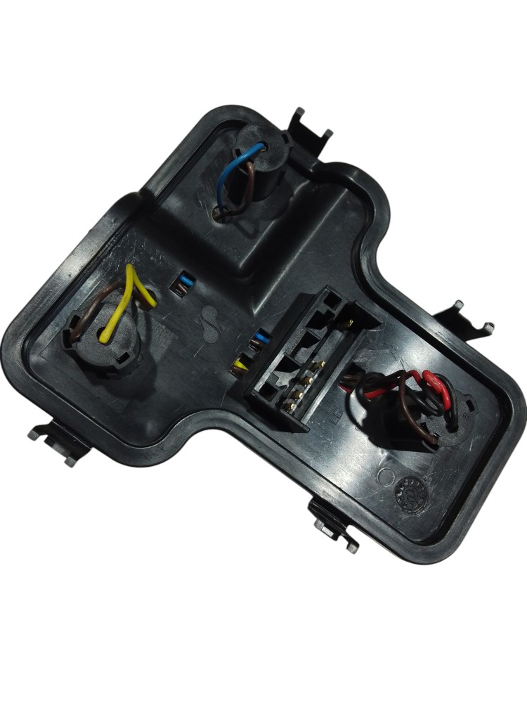 Circuito Lanterna Soquete Traseiro Dire Fiat Uno 2002 A 2013 3