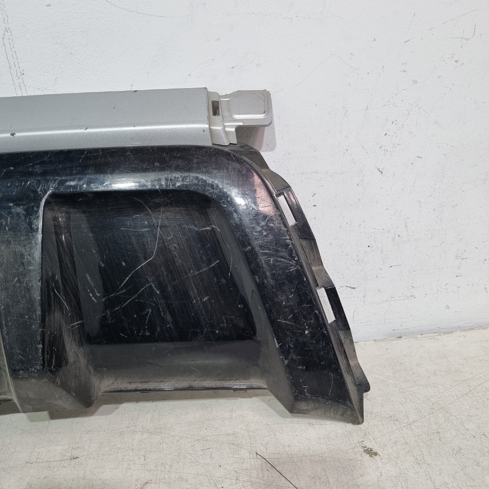 Moldura Inferior Parachoque Tras Land Rover Evoque 2016/2018 Preto 3
