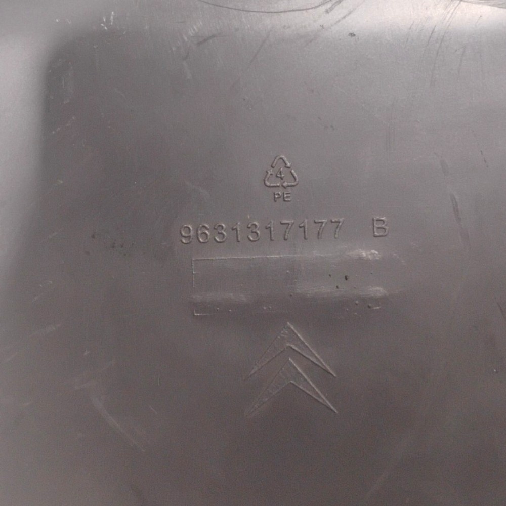 Acabamento Porta Luva Citroen Xsara Picasso 2001 A 2012 2