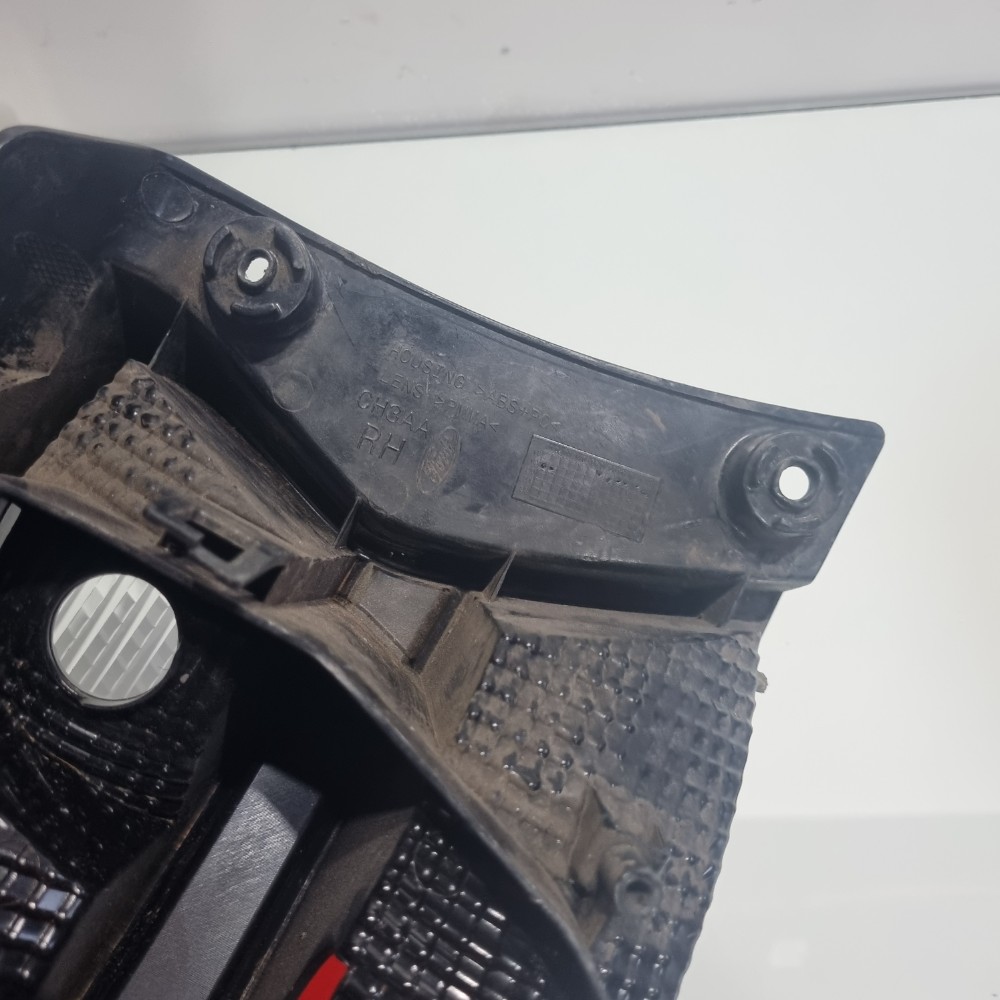 Lanterna Do Lado Direito Ford Ka Sedan Modelos 2018/2022 Direito/passageiro 6