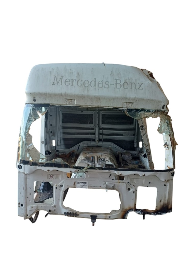 Cabine Mb Atego 2426 2015 3