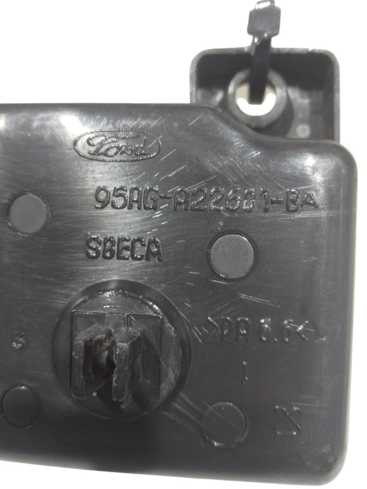 Maçaneta Interna Dianteira Esquerda Ford Escort 1994 A 2002 Preto Preto