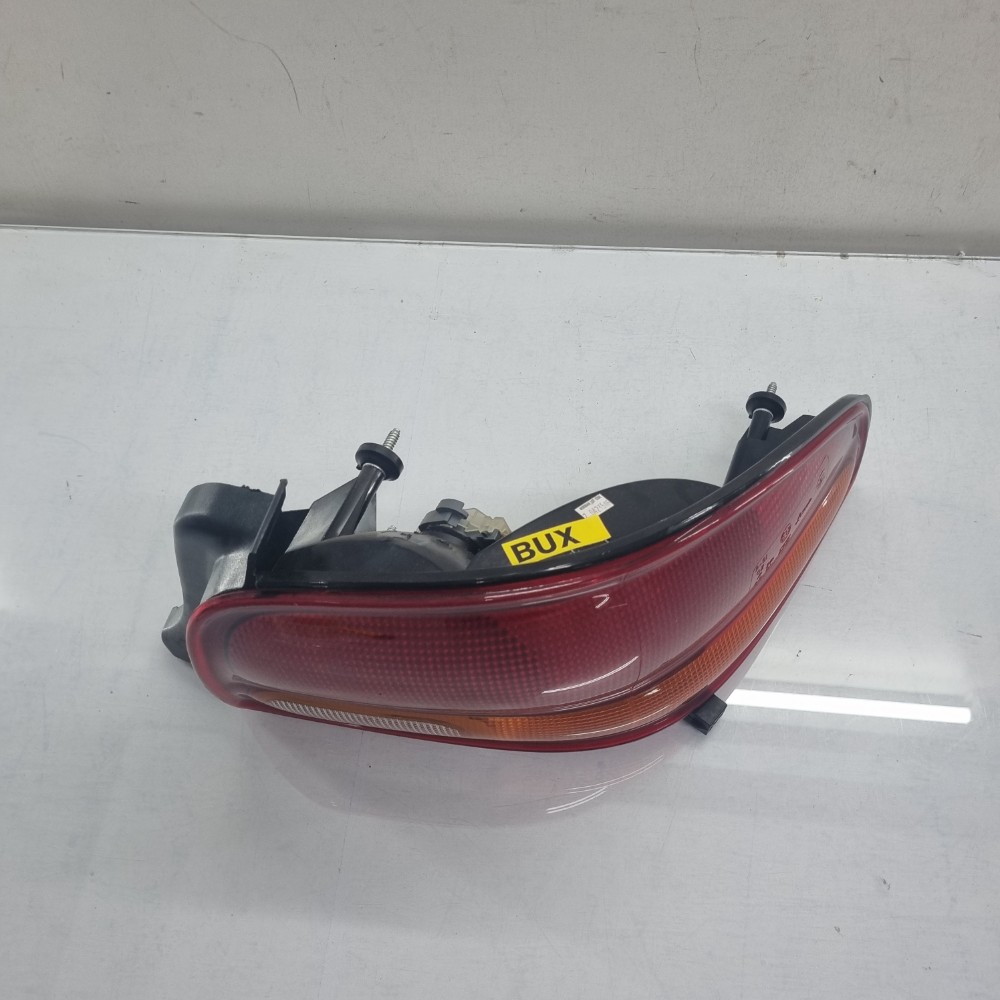 Lanterna Do Lado Direito Chrysler Stratus Modelos 1995/2000 Direito/passageiro 1